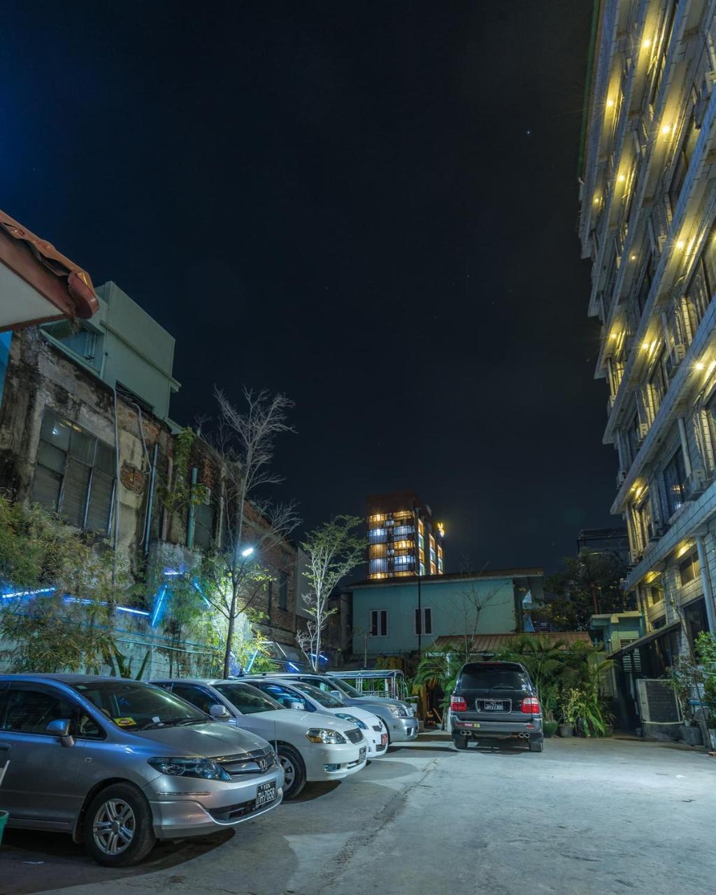 Sunrise Hotel Mandalay Luaran gambar